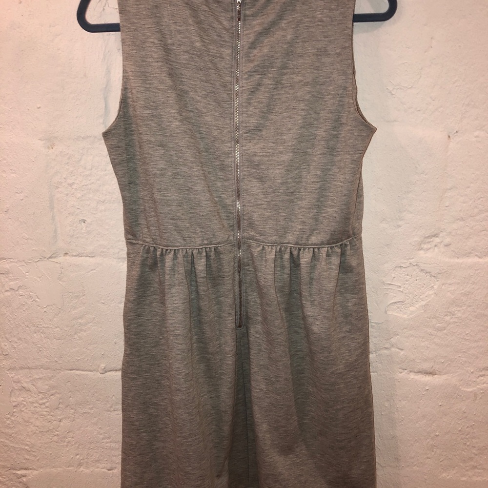 Grey dress